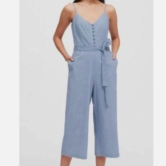 Banana Republic Pants - Banana Republic chambray crop jumpsuit spaghetti strap smocked back